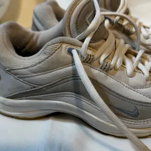 SH26. white and grey Nike Airliner thumbnail 3