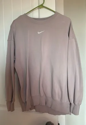 Nike Pullover thumbnail 1