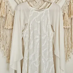 One33 Social White Sequin Cape Minidress Size 10 Bridal Cocktail Sheath thumbnail 8