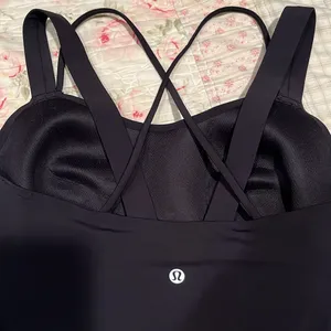 Lululemon sports bra super soft thumbnail 6