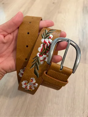 Embroidered Floral Brown Vegan Leather Belt thumbnail 2