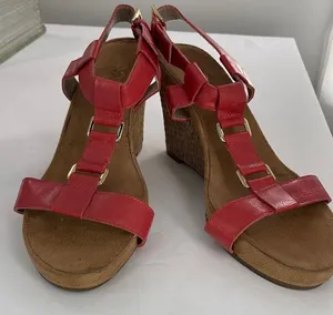 A2 by Areosoles size 8 red strappy wedge sandals thumbnail 1