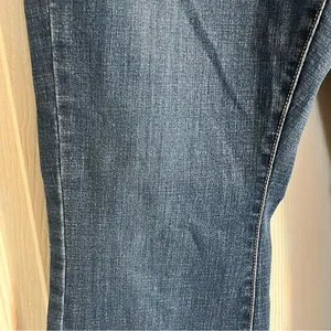 Levi's Mid Rise Classic Bootcut Jeans Womens Sz 10 W30‎ L30 Red Tab 2022 Comfort thumbnail 7