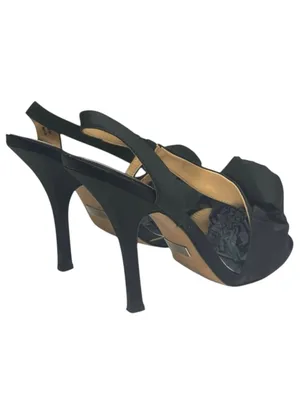 Badgley Mischka ⚘ Rosette Stiletto Heeled Sandals ⚘ Black ⚘ 8M ⚘ Cocktail Attire thumbnail 4