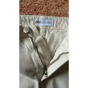 ZARA High Waisted Denim Midi Skirt Cream Slit Size XS thumbnail 2