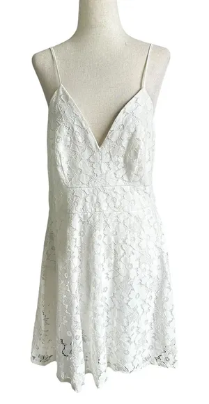 Loveriche White Lined Lace Dress Women's Size Medium | 5-32 thumbnail 1