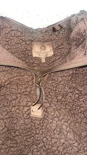 Girlie girl original C.C. Sherpa Pullover thumbnail 3