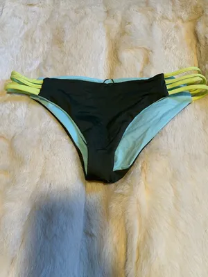 NWOT L*Space Low Down bikini bottoms dark green thumbnail 2