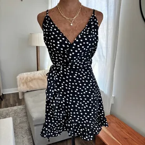 Princess Polly Her Jewel Polka Dot Mini Wrap Dress 6 Homecoming Hoco Rush Party thumbnail 5
