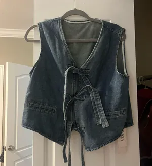 SHEIN DAZY Denim Blue Jean Tie Up Front Vest Size Large thumbnail 1