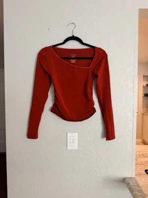 Intimately free people asymmetrical neckline rust red long sleeve shirt XS/S thumbnail 4