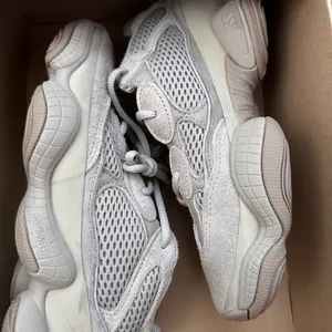 Yeezy 500 Taupe Light Original sneakers thumbnail 14