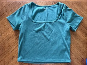 Hollister Baby Tee thumbnail 1