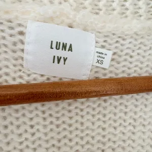 Luna Ivy Cardigan Sweater XS Cream Red Velvet Bows Coquette Balletcore Chunky thumbnail 7