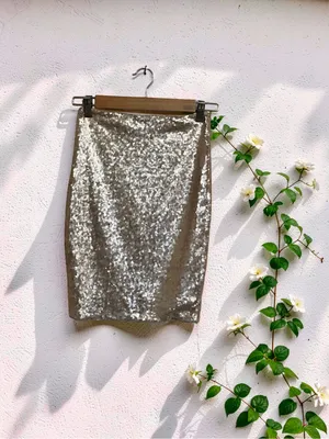 Lulus Champagne Sequin Pencil Skirt Size XS thumbnail 2