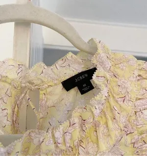J.Crew Cotton Poplin Ruffle-Trim Top in Rose Vines Size M Retail $80 thumbnail 10