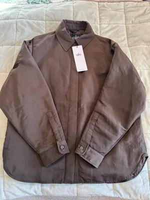 Alo socialite shacket thumbnail 1