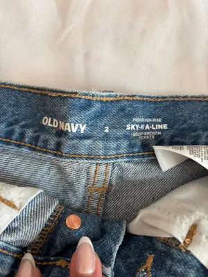 Old Navy Denim Shorts thumbnail 3