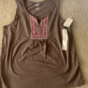 Brand new st John’s Bay tank size L thumbnail 1