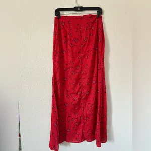 Free People Bijou Skirt Set Cherry Red Floral 2 Pc Smocked Back Ruffle sz 4 thumbnail 14