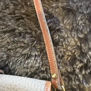 Vintage Dooney & Bourke Crossbody Bag Womens Medium Taupe Leather thumbnail 11