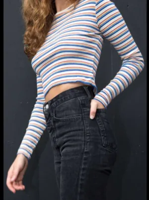 Brandy Melville Long Sleeve thumbnail 3