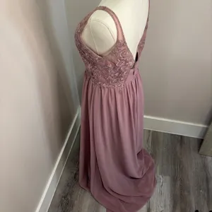Azazie A4 Dusty Rose Lace V-Neck Chiffon Bridesmaid Formal Maxi Dress thumbnail 8