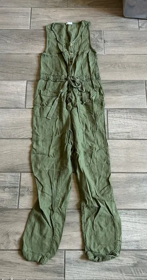 dip Olive Green Sleeveless Linen Jumpsuit thumbnail 1