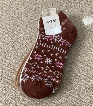 Aerie Women’s Ankle Socks Pack of Three Brown White Tan O/S One Size Cotton NWT thumbnail 1