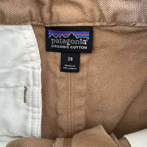 Patagonia Tan High Waist Shorts Classic Casual Design thumbnail 4