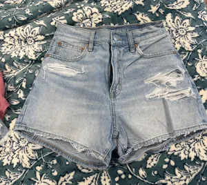 Outfitters “Mom Shorts” thumbnail 1