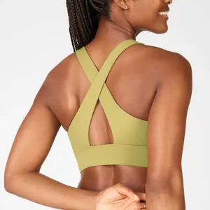 Fabletics Oasis Twist Sports Bra medium thumbnail 3