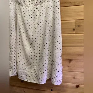American Eagle Large Polka Dot Smocked Milkmaid Mini Puff Sleeve Dress Preppy thumbnail 2