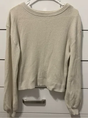 Lululemon Reversible Crossover Sweater
White Opal thumbnail 2