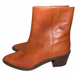 Madewell Brown Leather Darcy Almond Toe Ankle Boot 8 thumbnail 2