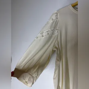 J Crew‎ Crochet Trim Puff Sleeve Long Sleeve T-shirt Cream Size XL thumbnail 3