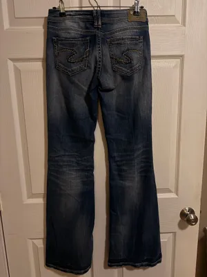 Women’s Silver Light Wash Low Rise Jeans. W26/L34 Pre-owned In Good Condition thumbnail 2