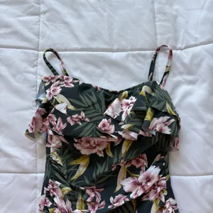 Kona Sol Swimsuit One Piece Womens Small Green Floral‎ Tropical Beach Summer thumbnail 2