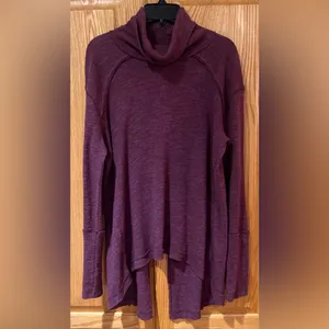 Free People We the Free Oversized Split Back Turtleneck Sweater Tunic Top‎ Plum thumbnail 7