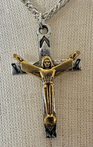Silver gold tone cross pendant necklace thumbnail 1