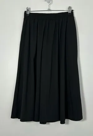 SHEIN Women’s Black Midi Skirt Size Medium Elastic Waist Flowy A-Line thumbnail 1