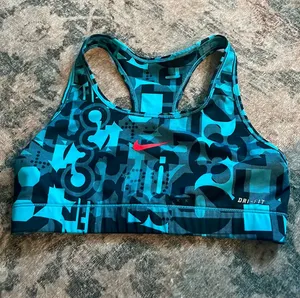 Nike Sports Bra Dri-Fit Black thumbnail 1