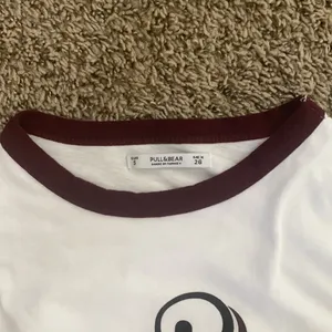 PULL AND BEAR Stranger Things Tshirt thumbnail 4