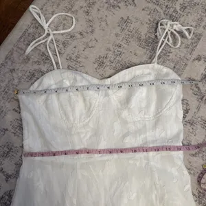 Lulus Loveliest Looks White Floral Jacquard Tie-Strap Midi Dress Medium Bridal thumbnail 8