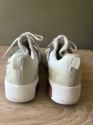 Nike Women’s Airmax Slip-On Sneakers in Ivory with Rose Accents 7.5 Preowned thumbnail 4