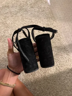 Black Suede Vince Camuto Heels thumbnail 3