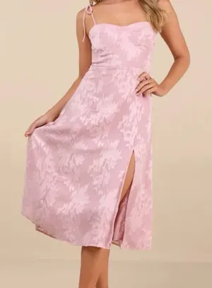 Lulu's Light Pink Floral‎ Midi Dress thumbnail 1
