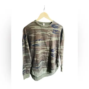 Altar’s State Camouflage Print Top thumbnail 2