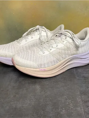 New Balance Fuelcell Propel V4 Women's Off White Running Shoes Size 9.5B thumbnail 3