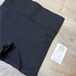 •COTTON ON BODY• SEAMLESS SHORTS thumbnail 2